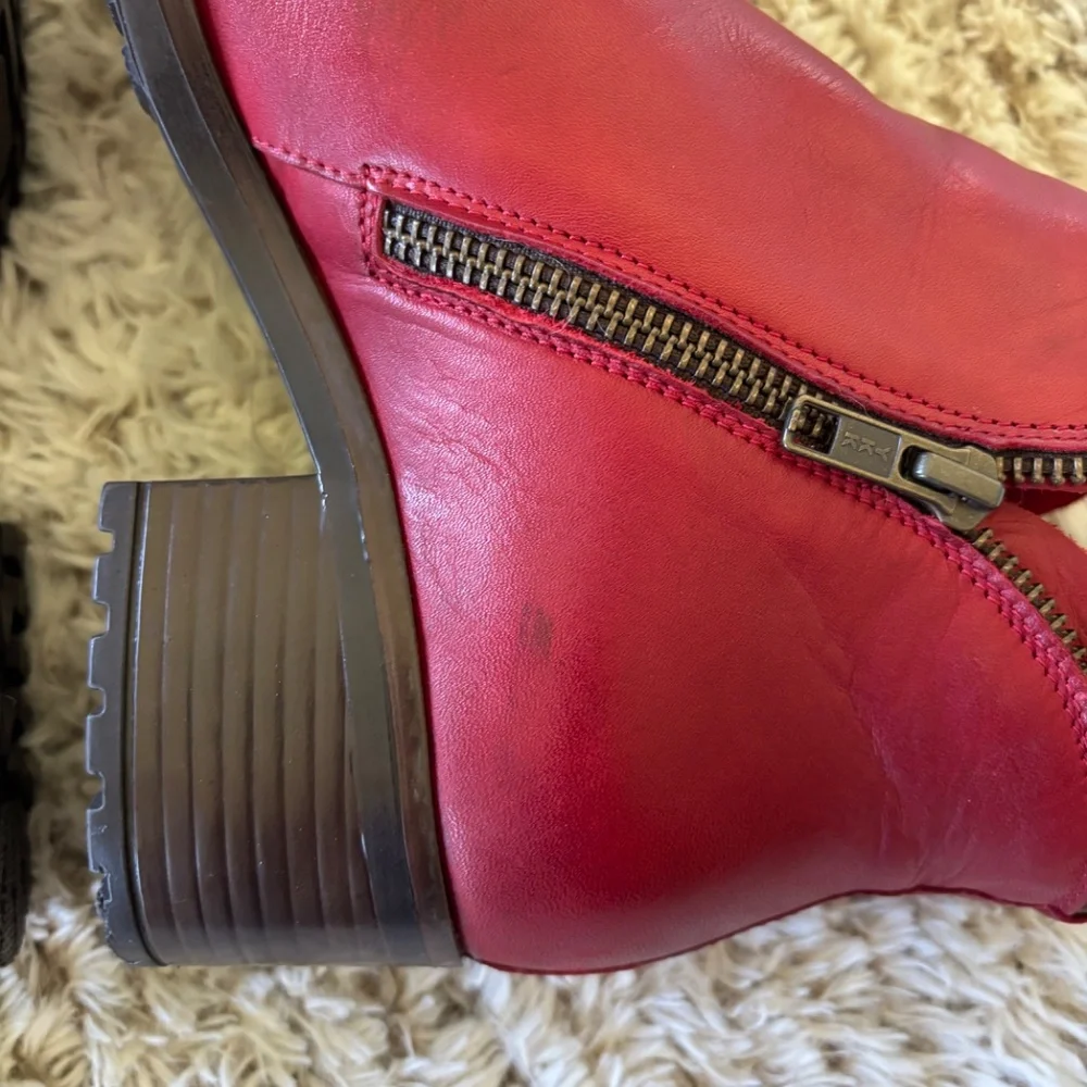 Miz Mooz Jet Zip Up Ankle Boots Size 38 Red Leather - Picture 5 of 11